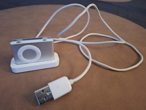 Apple ipod shuffle - apple,