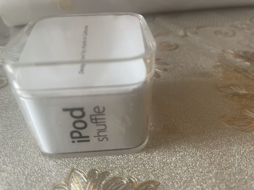 Apple ipod shuffle mp3 - ipod,